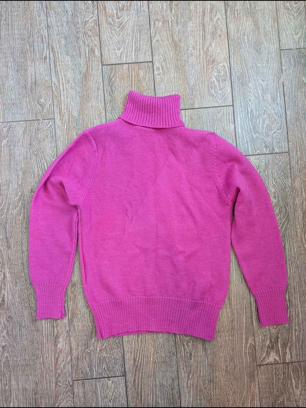 Skea Wool Turtleneck Sweater Fuschia Pink Large Medium